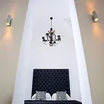 Venetian-style Santorini 1 Bedroom Astroglia Beautiful Vila Fira (Santorini)