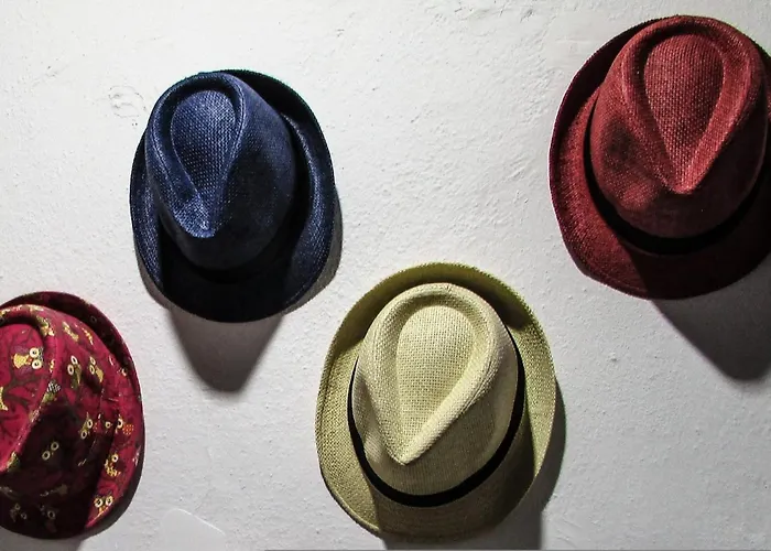 Venetian-style Santorini 1 Bedroom Astroglia Beautiful *