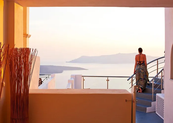 Venetian-style Santorini 1 Bedroom Astroglia Beautiful